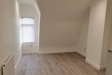 2 bed flat, Salisbury Road, Southsea, Portsmouth, PO49QY - Image 4